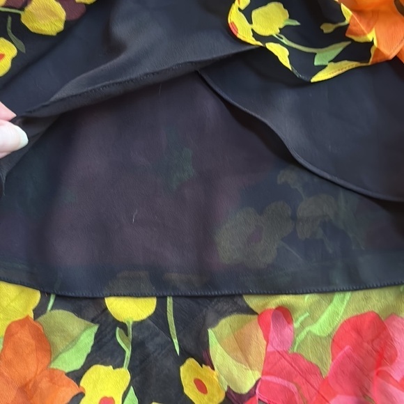 Silk Floral Skirt Neiman Marcus - Picture 5 of 9